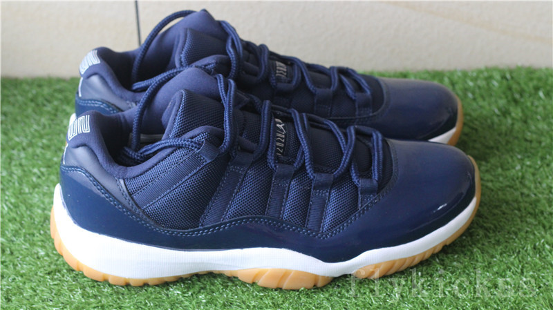 Authentic Air Jordan 11 Low Navy Gum